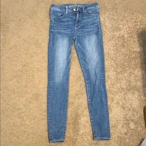 American eagle light wash skinny jeans